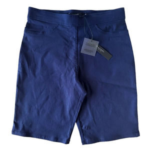 Tahari Women's Easy Pull-on Bermuda Shorts Rayon Blend Petite Size M Navy Blue